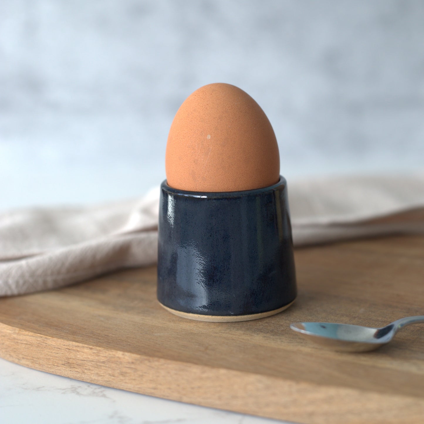 Jet Black Classic Egg Cup