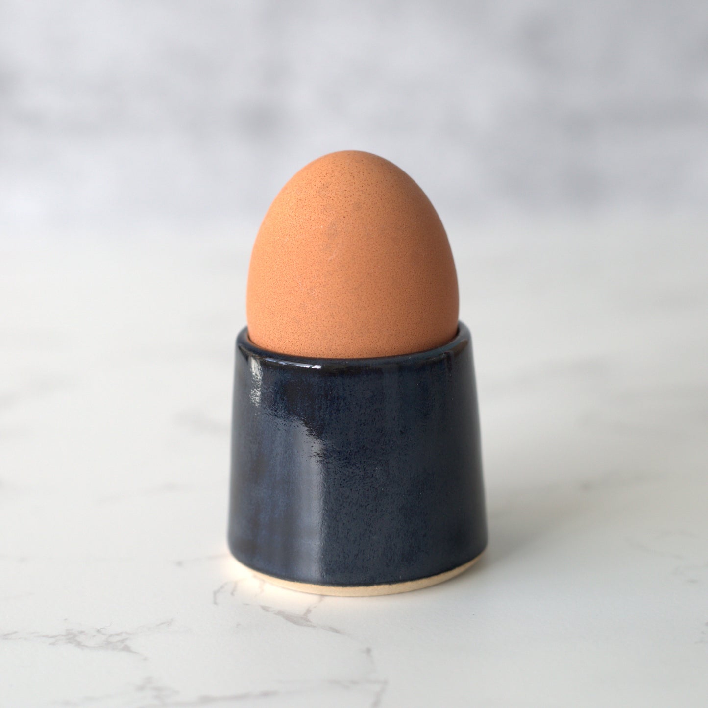 Jet Black Classic Egg Cup