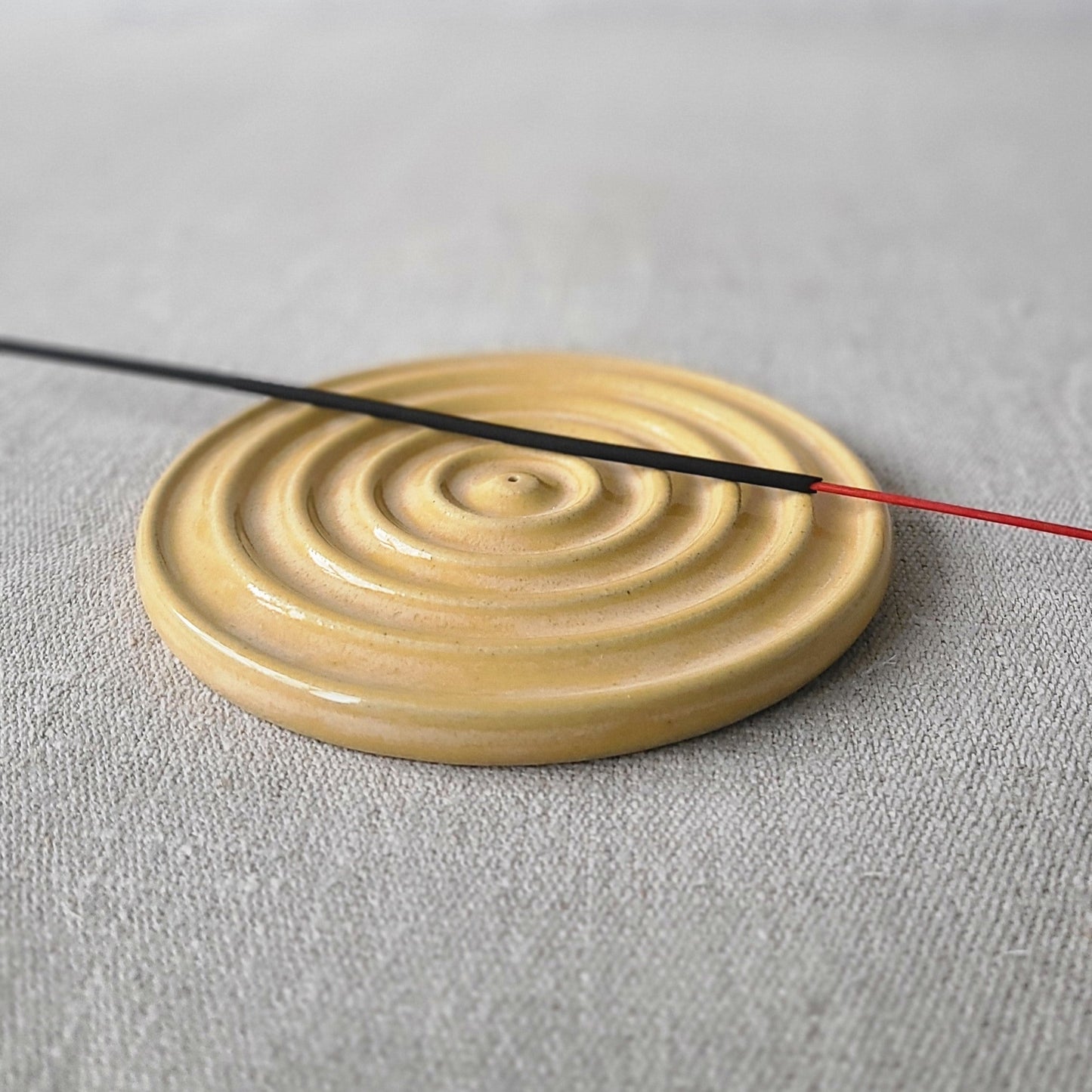 Egg Yolk Classic Incense Burner