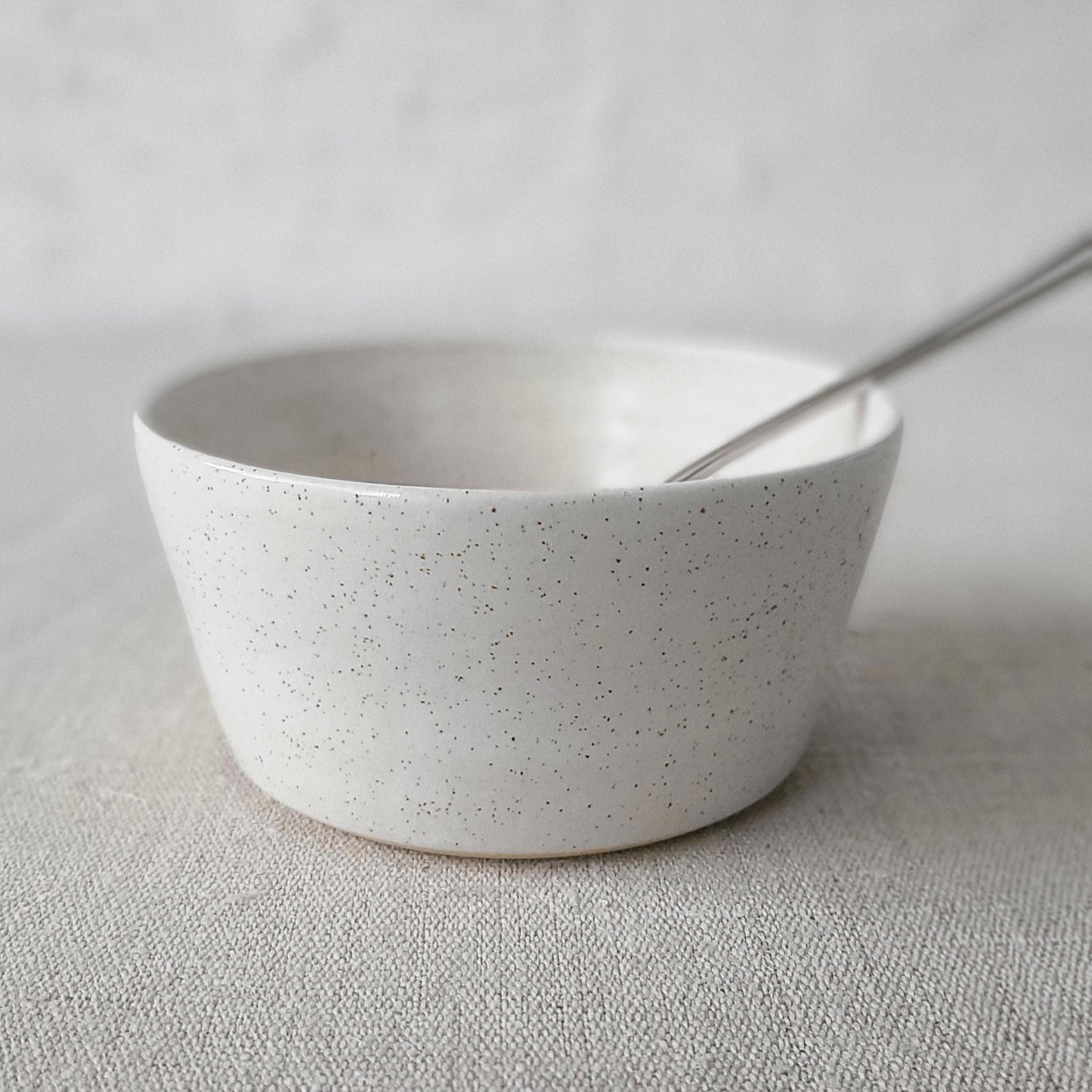 Pepper White Classic Breakfast Bowl