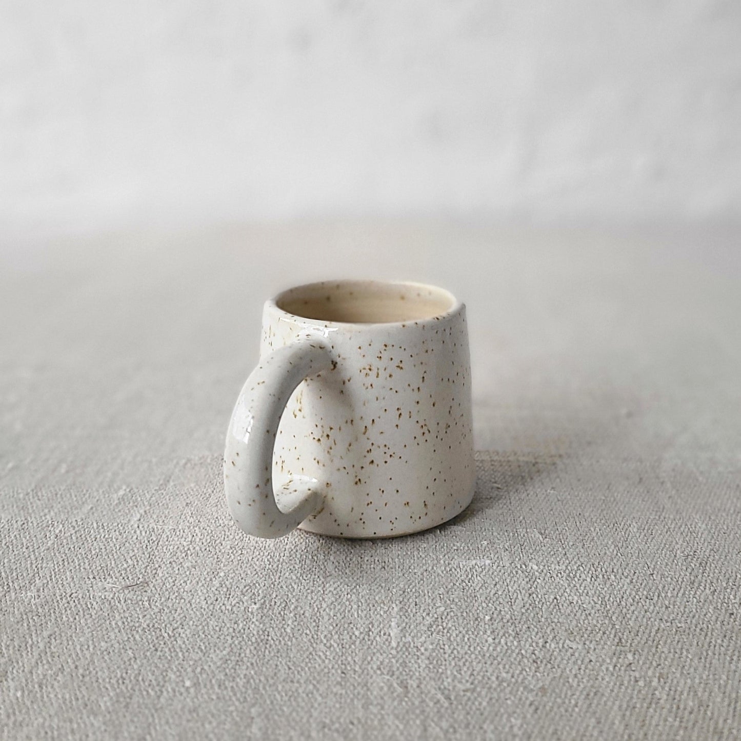 Pepper White Classic Espresso Mug