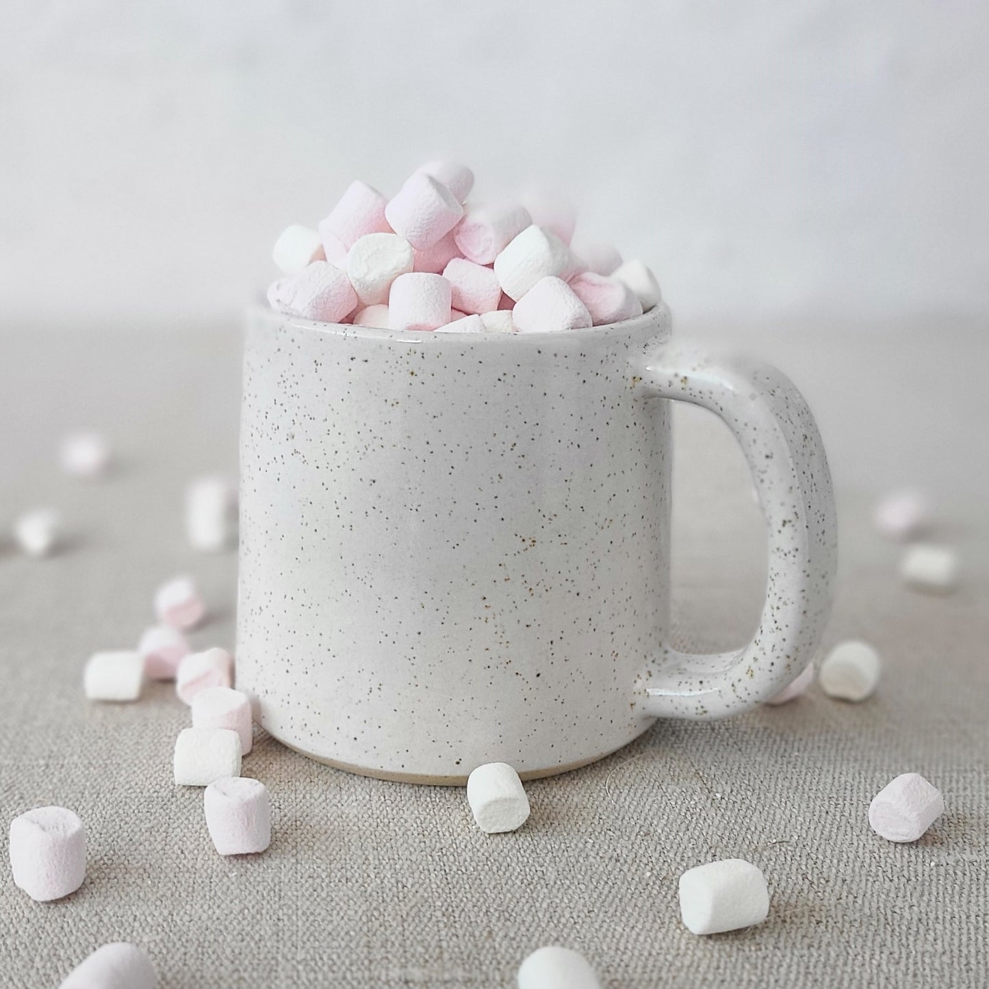 Pepper White Classic Standard Mug