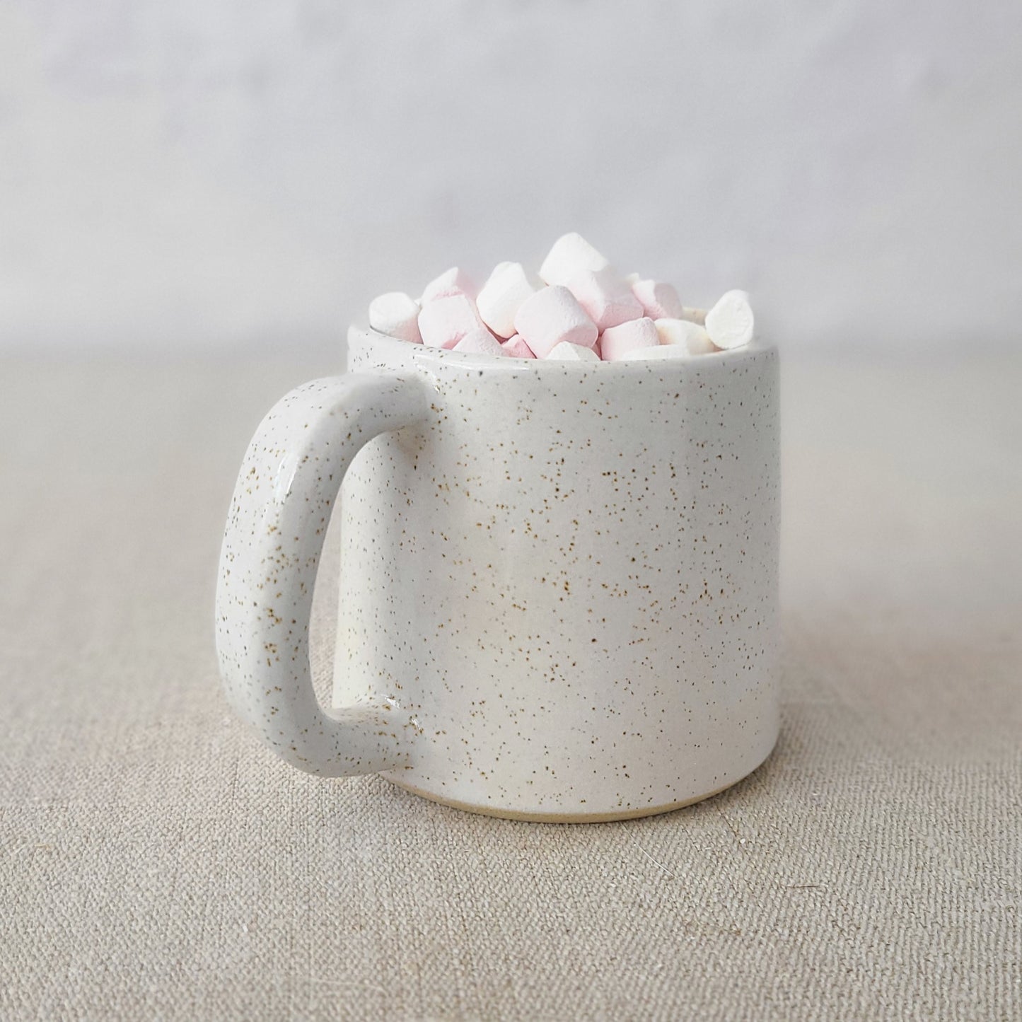 Pepper White Classic Standard Mug