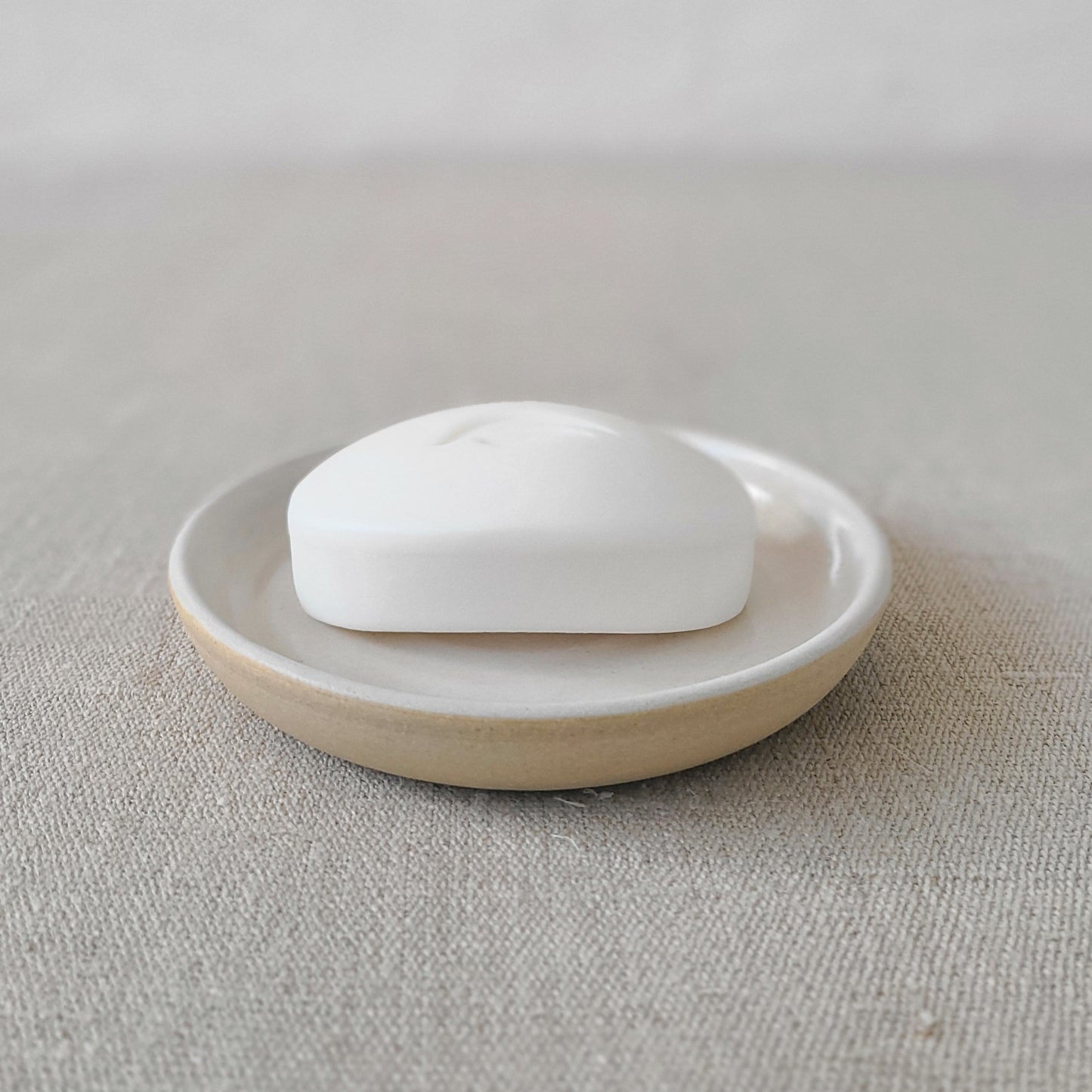 Snow White Classic Soap Dish