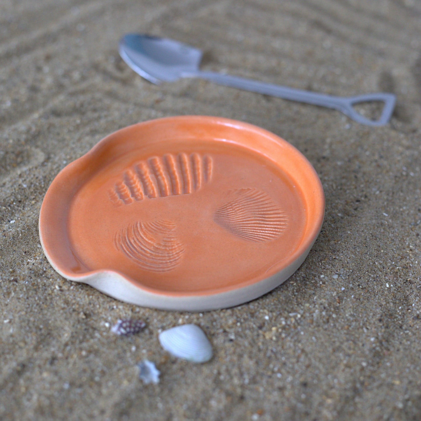 Summer Edition Classic Shell Spoon Rests