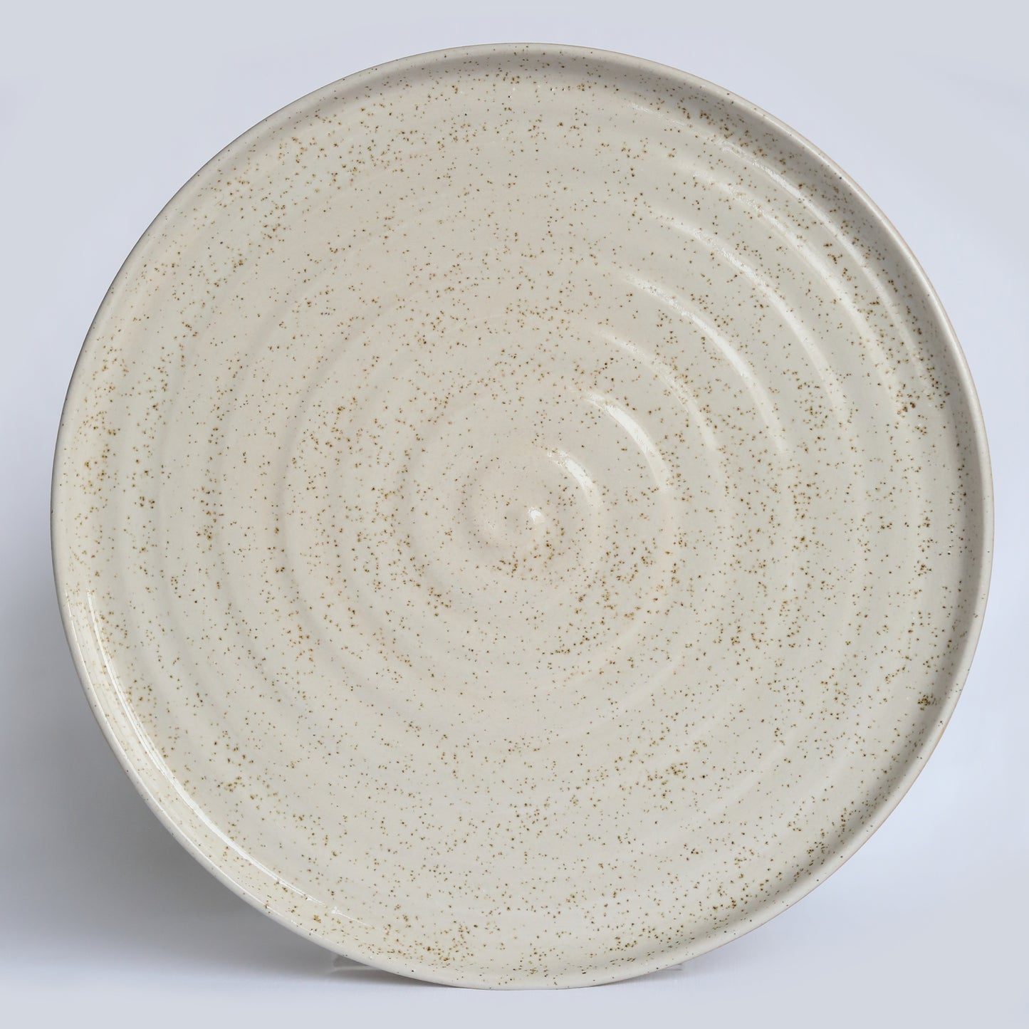 Pepper White Classic Dinner Plate