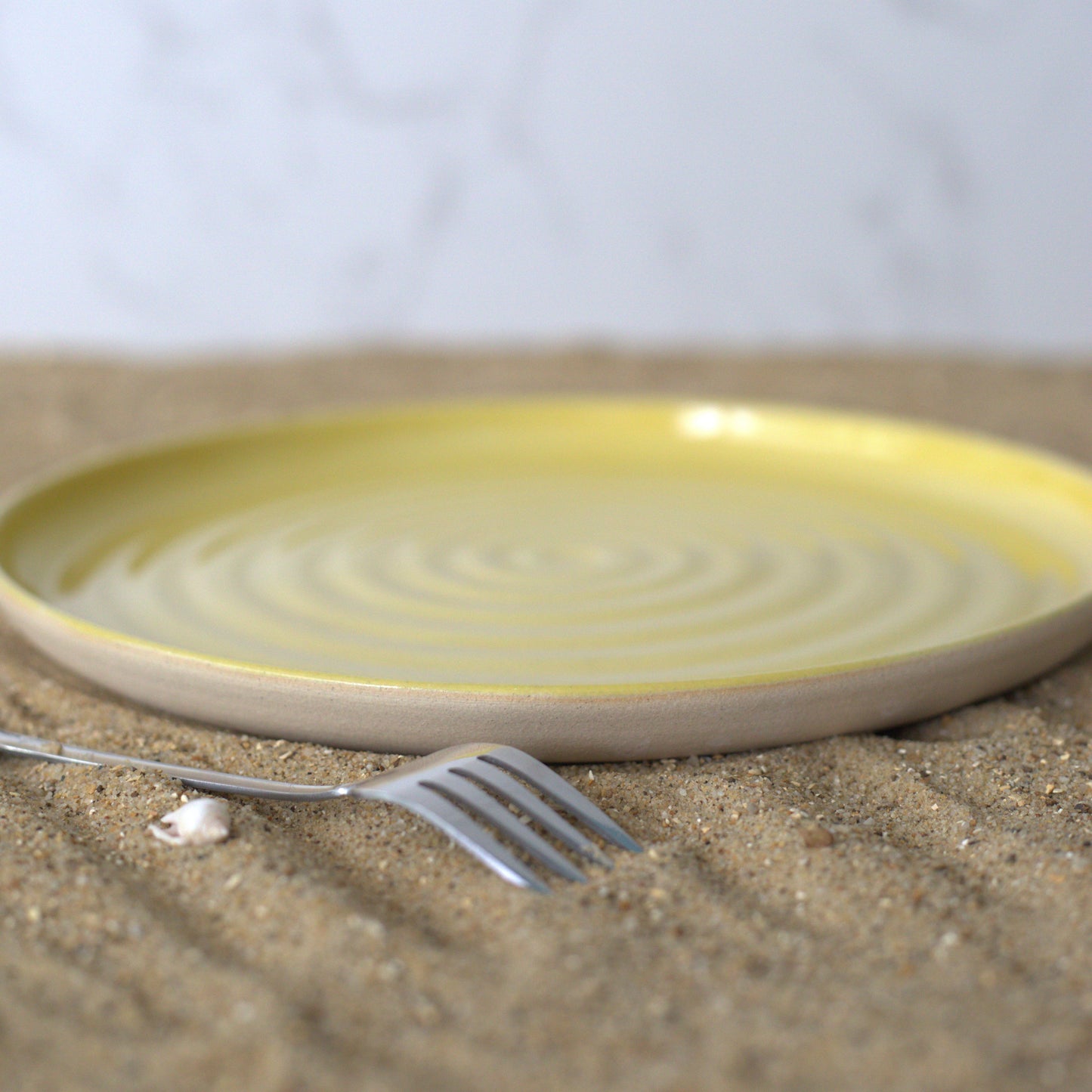 Summer Edition Sun Yellow Classic Plates