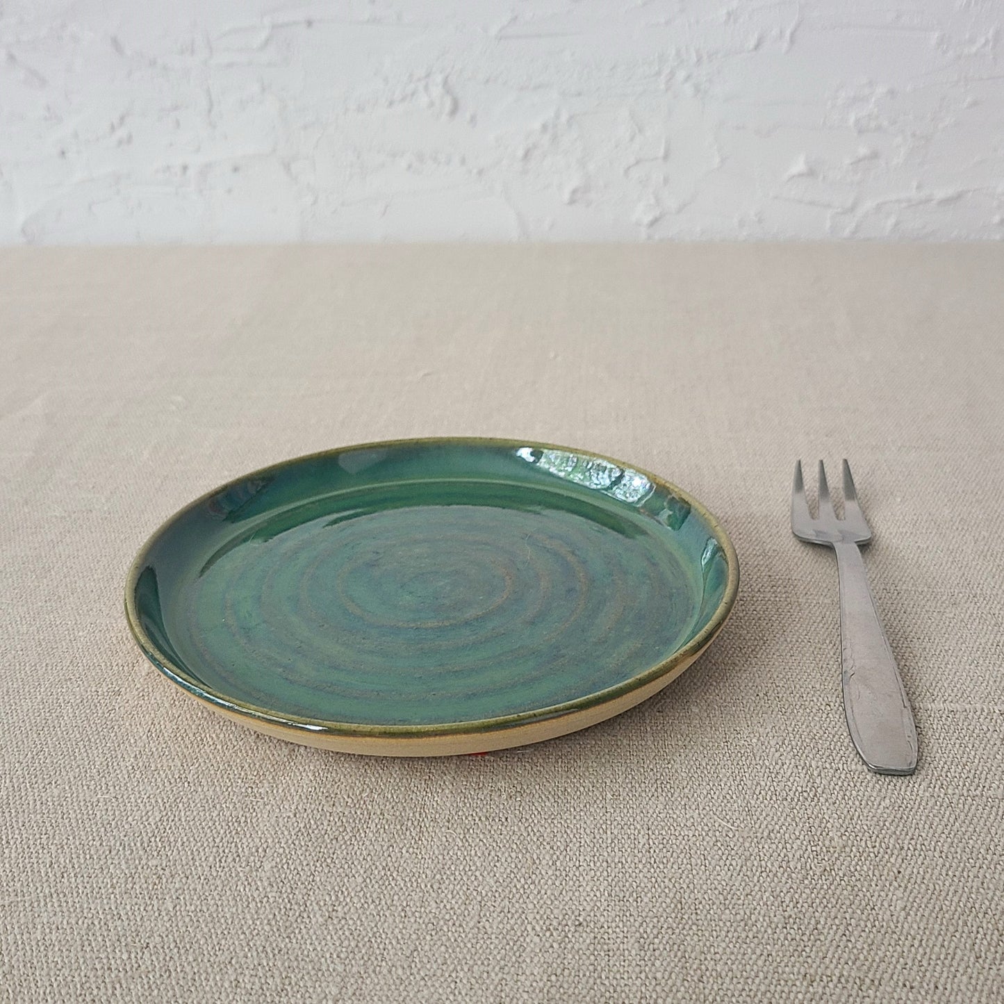 Alpine Green Classic Cake Plate