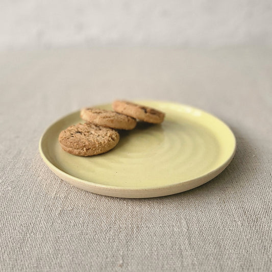 Corn Yellow Classic Cake Plate