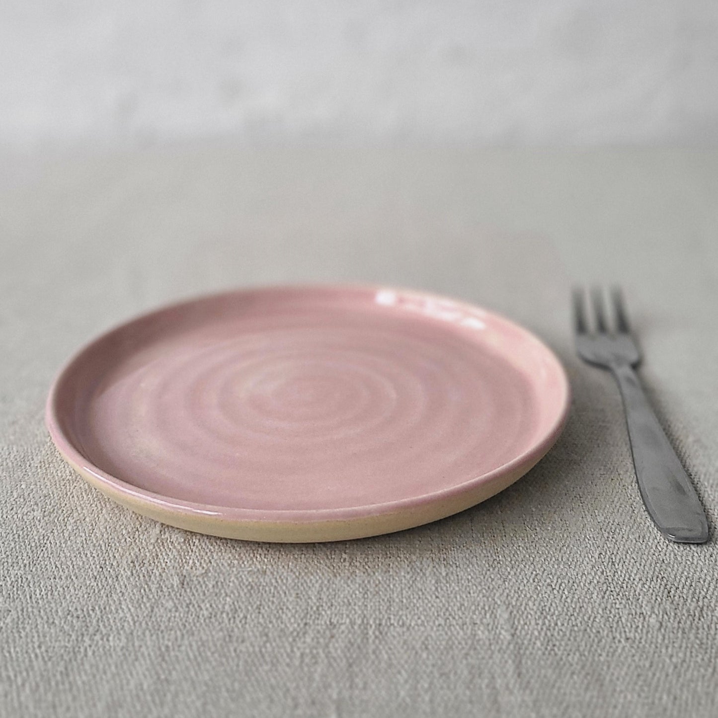 Blush Pink Classic Cake Plate