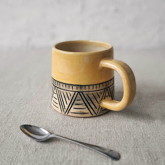 Egg Yolk Classic Carved Standard Mug