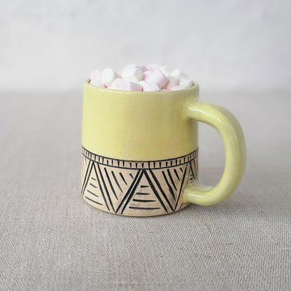 Corn Yellow Classic Carved Standard Mug