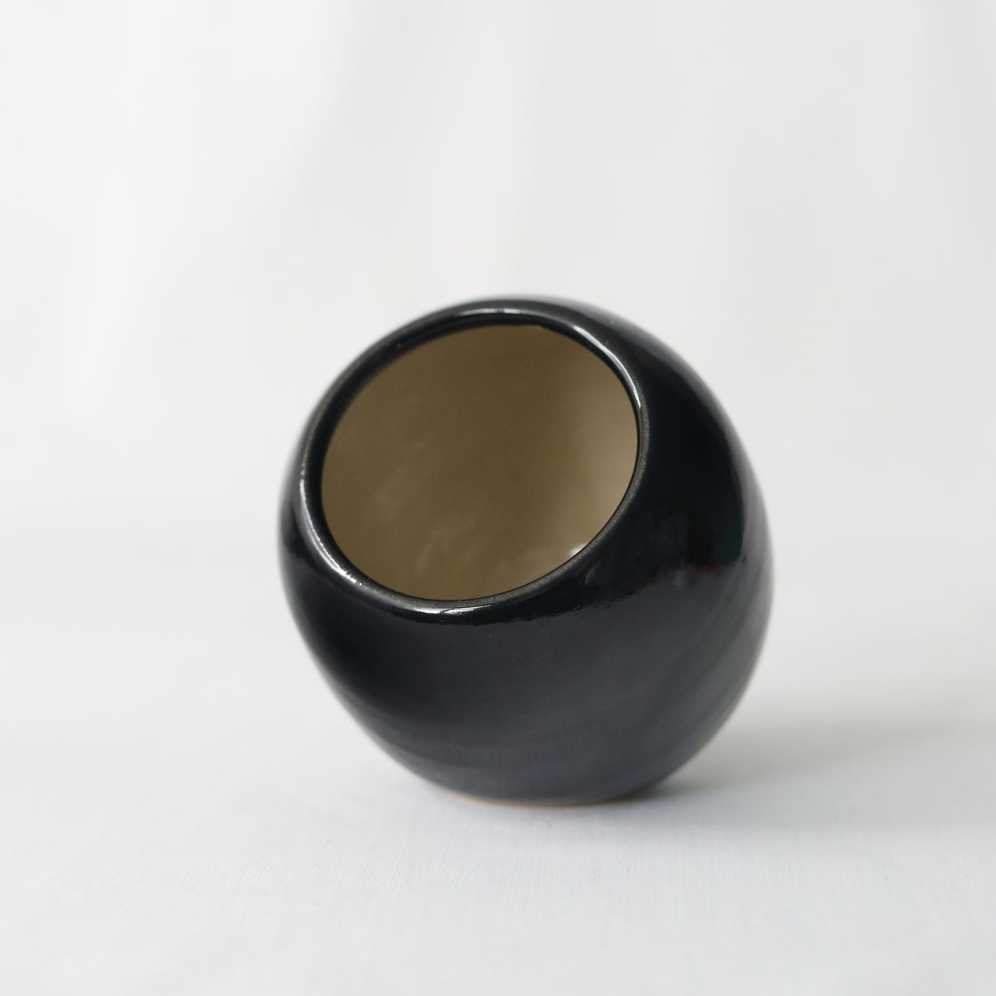 Jet Black Classic Salt Pigs