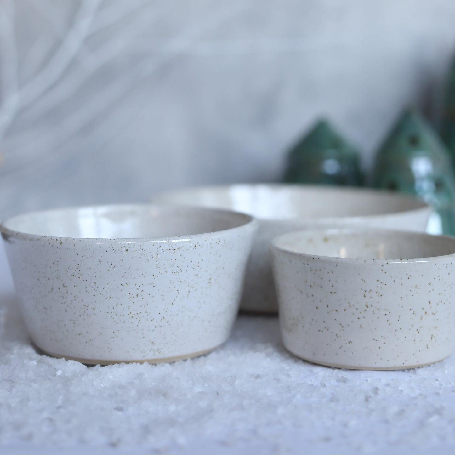 Winter Edition Pepper White Classic Bowls