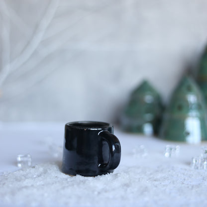 Winter Edition Jet Black Classic Mugs