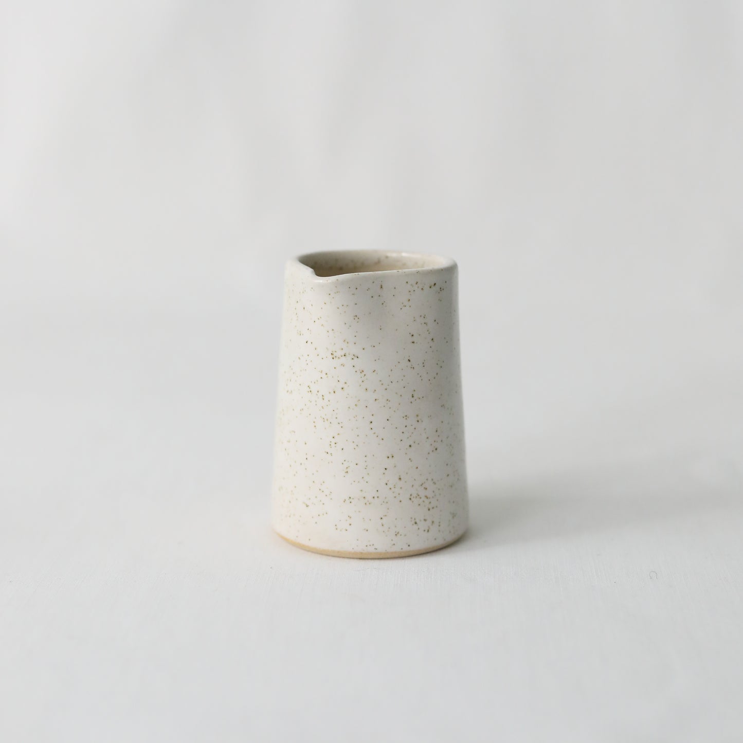 Pepper White Classic Mini Jug