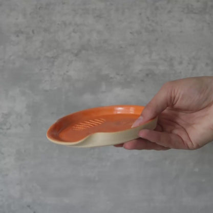 Mandarin Orange Classic Shell Spoon Rest