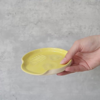 Sun Yellow Classic Shell Spoon Rest