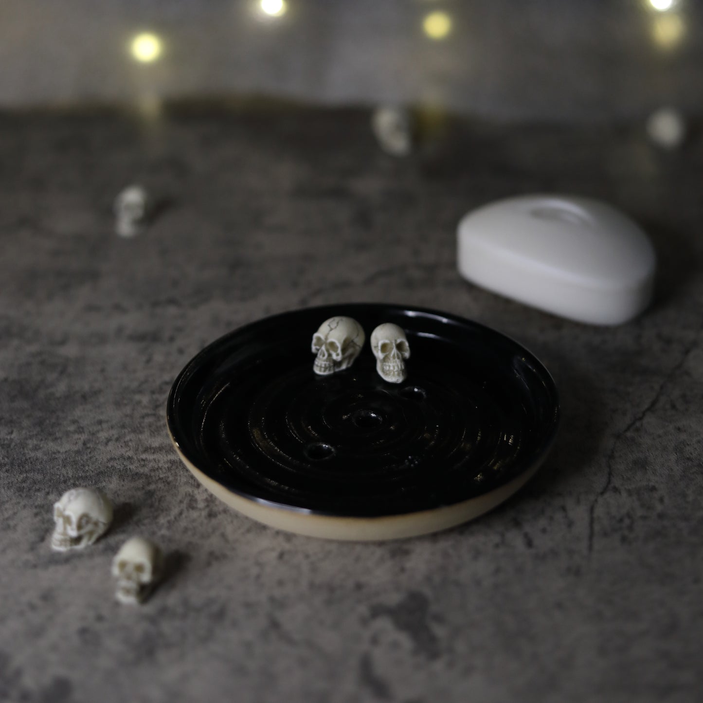 Jet Black Classic Soap Dish