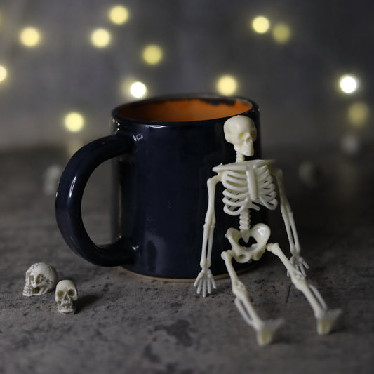 Halloween Edition Two-Tone Classic Mug – Jet Black & Mandarin Orange