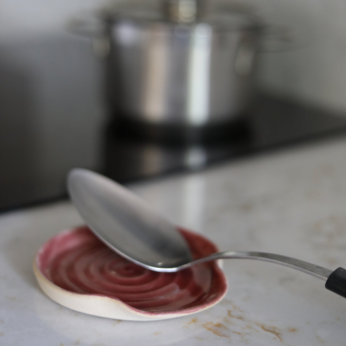 Crimson Red Classic Spoon Rest