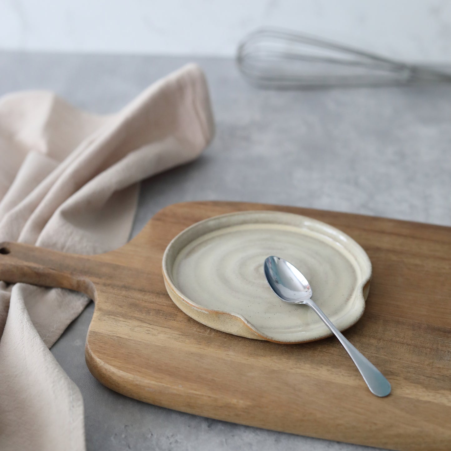 Egg Shell Rustic Spoon Rest