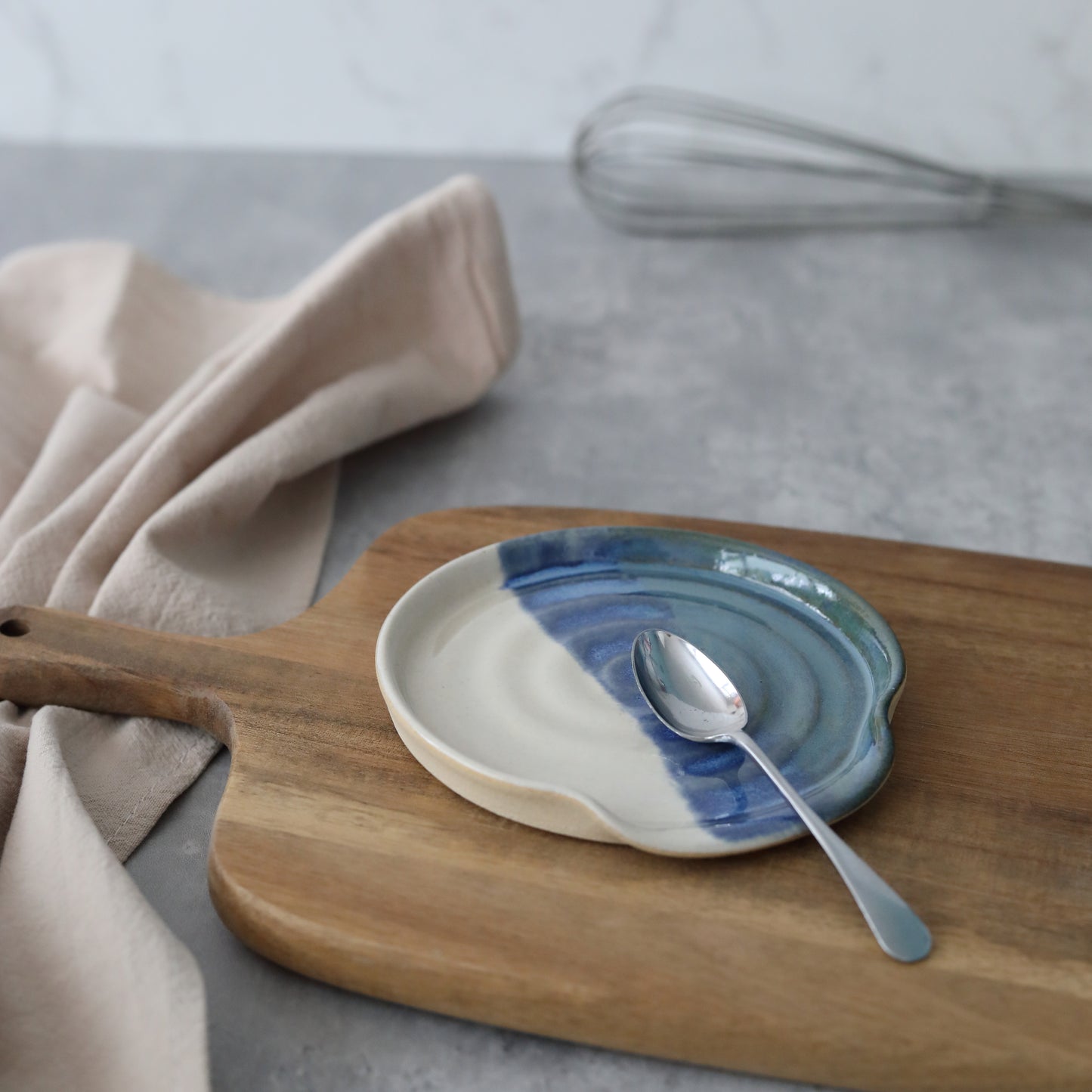 Midnight Snow Classic Spoon Rest