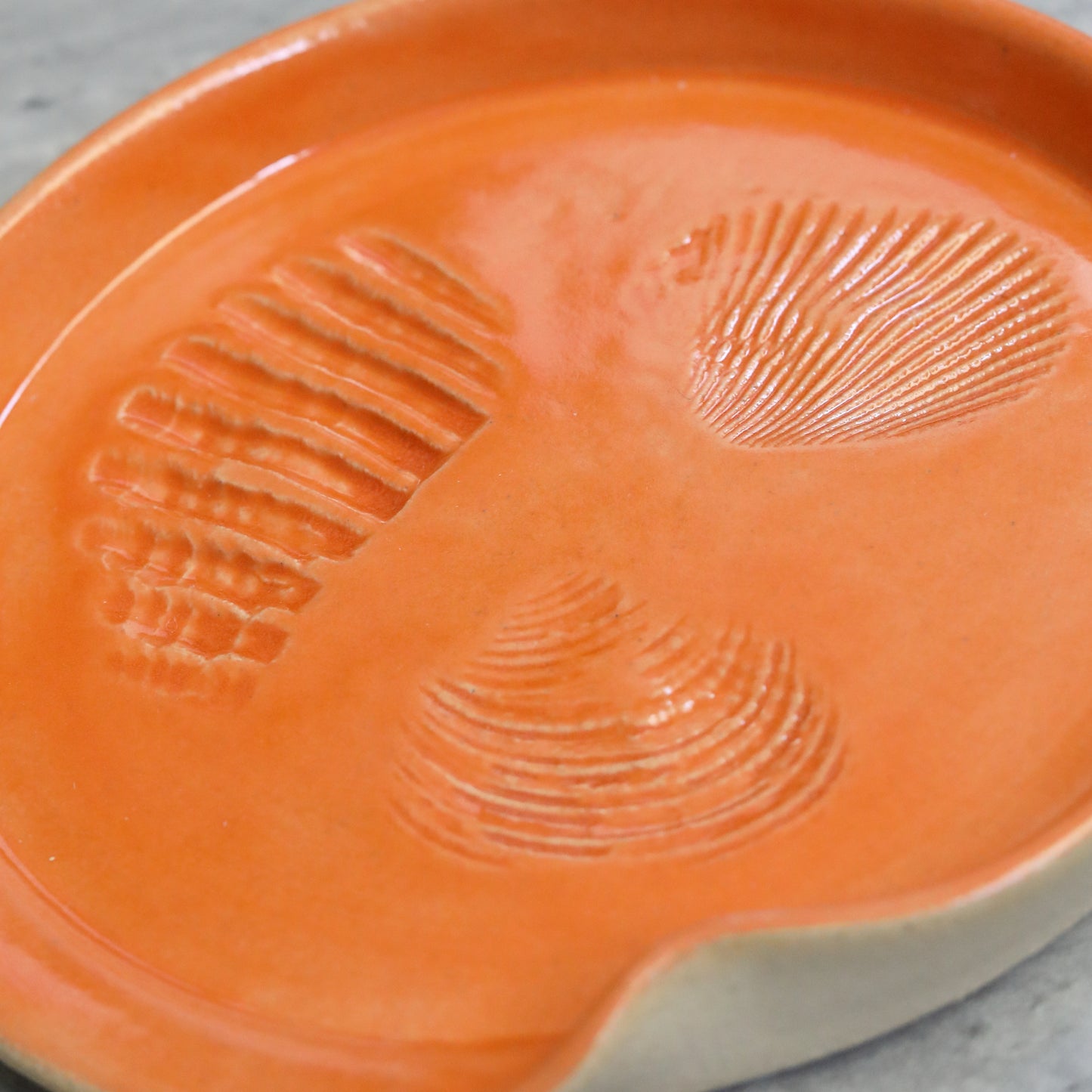 Mandarin Orange Classic Shell Spoon Rest