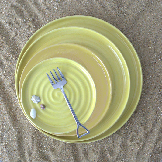 Summer Edition Sun Yellow Classic Plates