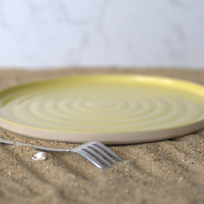 Summer Edition Sun Yellow Classic Plates